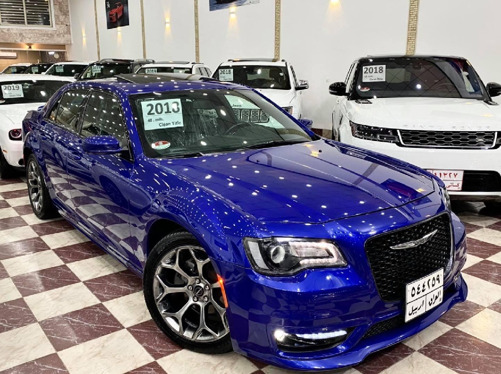 کرایسلەر 300